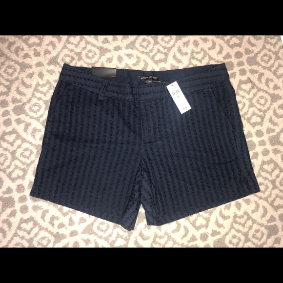 NWT Banana Republic Navy Shorts - Picture 1 of 5